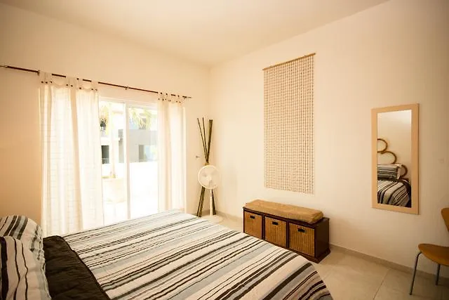 Las Olas 304 Playa del Carmen Apartment